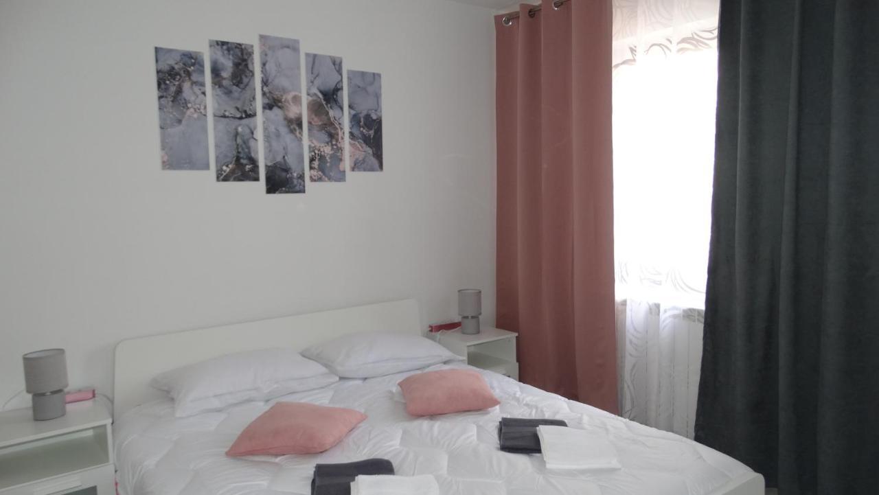 Almar Apartment Jusici 外观 照片