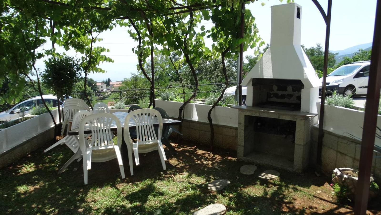 Almar Apartment Jusici 外观 照片